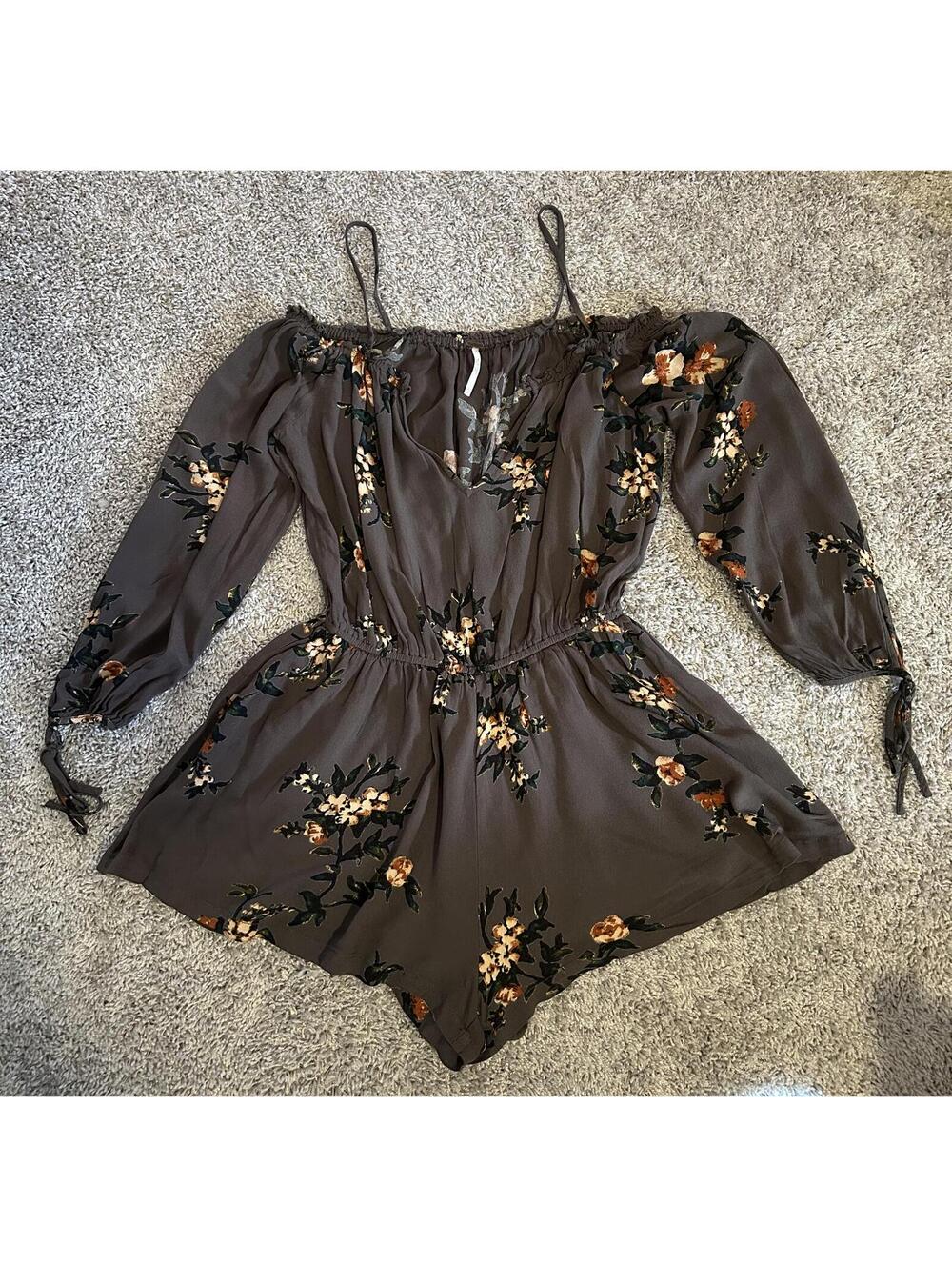 Free People So Divine Off Shoulder Romper Shorts Size Small
